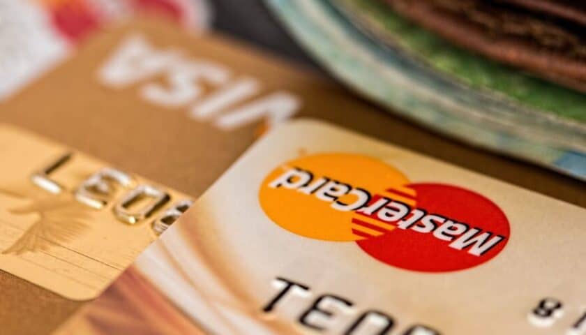 How to manage cash flow