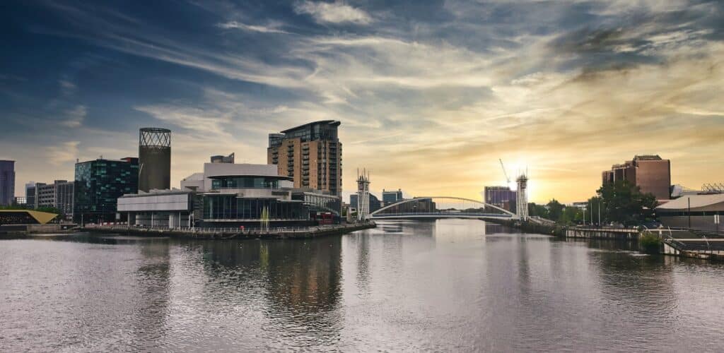 manchester skyline at dusk